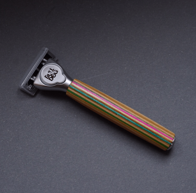 FLUTSCH / Razor• recycling Skateboards 