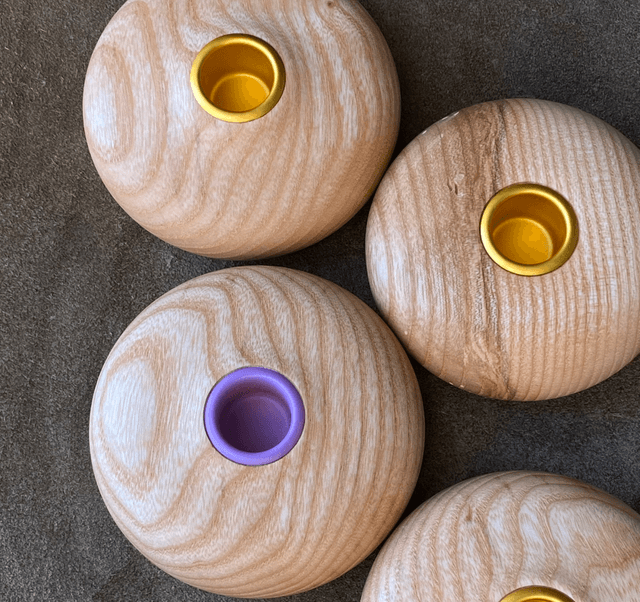 GØLAE Candleholder Lillac // ash // Medium